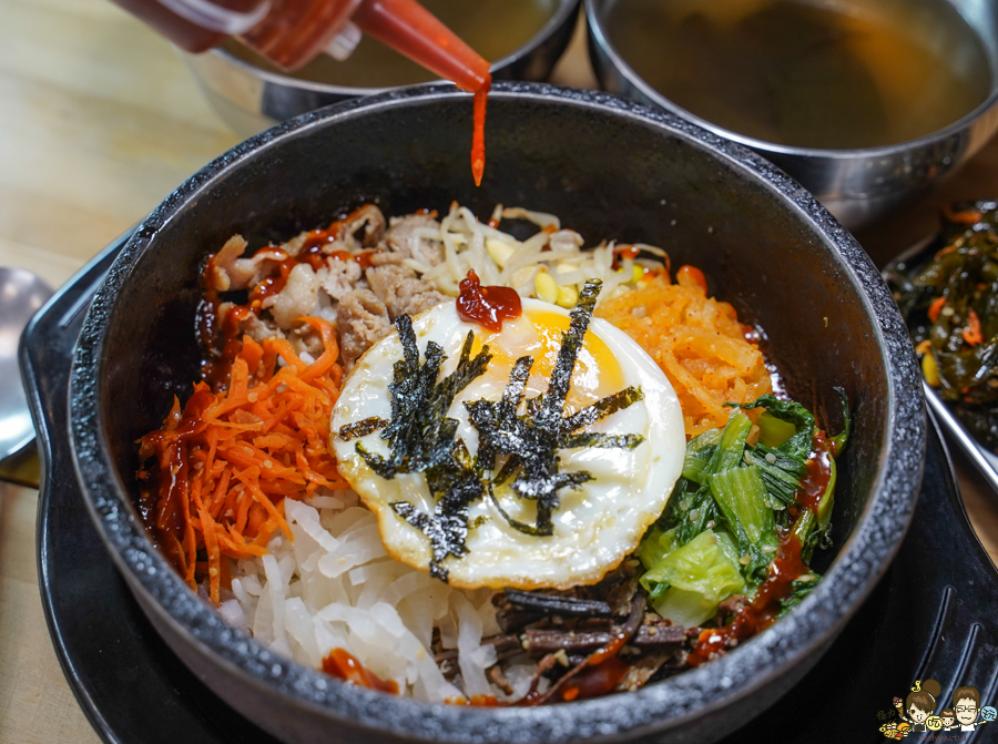 李氏朝鮮館 武廟 韓式 銅板烤肉 石鍋拌飯 大醬湯 味噌湯 煎餅 海鮮煎餅 泡菜 聚餐 家庭 免費海帶湯 