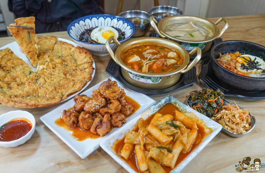 李氏朝鮮館 武廟 韓式 銅板烤肉 石鍋拌飯 大醬湯 味噌湯 煎餅 海鮮煎餅 泡菜 聚餐 家庭 免費海帶湯 