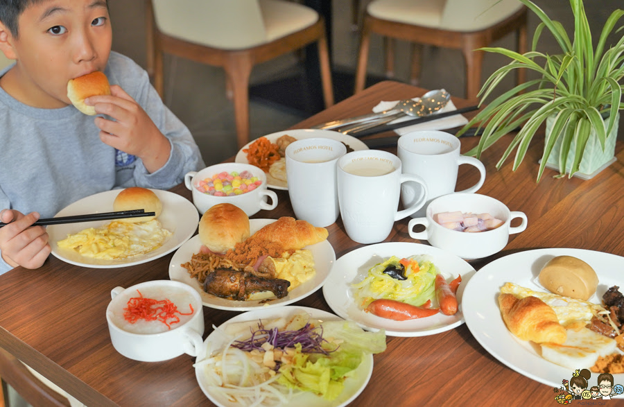 彰化住宿 彰化飯店 中部 親子 高鐵附近 好玩 有趣 推薦 親子住宿 五人房 馥御花園酒店
