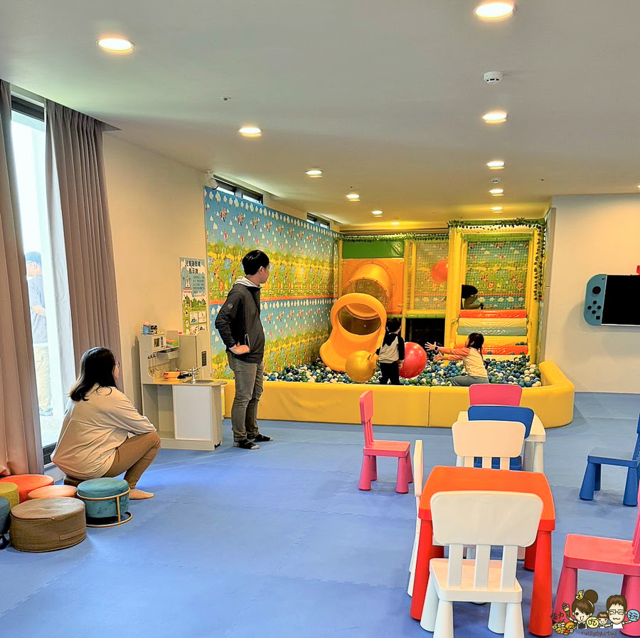 彰化住宿 彰化飯店 中部 親子 高鐵附近 好玩 有趣 推薦 親子住宿 五人房 馥御花園酒店