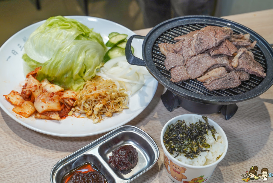 小港美食 聚餐 聚會 約會 吃飯 吃美食 高雄美食 喝啥＆一日三餐 韓式 輕食