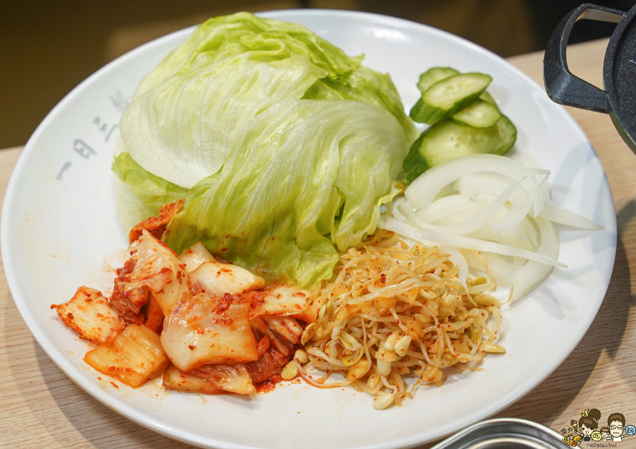 小港美食 聚餐 聚會 約會 吃飯 吃美食 高雄美食 喝啥＆一日三餐 韓式 輕食