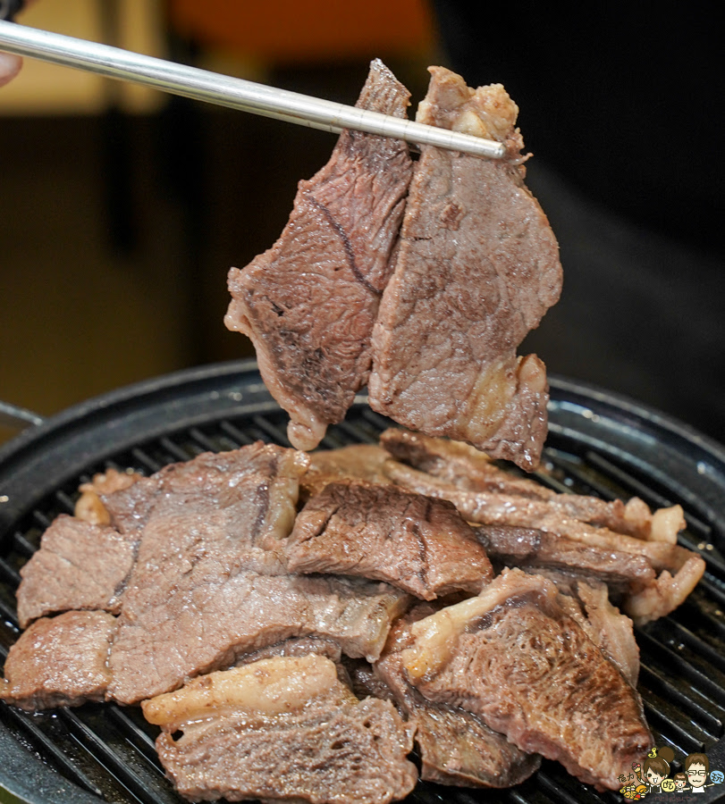 小港美食 聚餐 聚會 約會 吃飯 吃美食 高雄美食 喝啥＆一日三餐 韓式 輕食