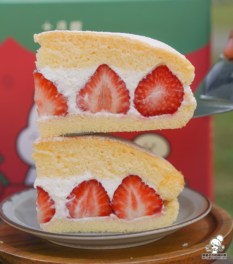 草莓蛋糕 草莓甜點 草莓波士頓派 彌月 團購 十月甜 Oct.Sweet 高雄