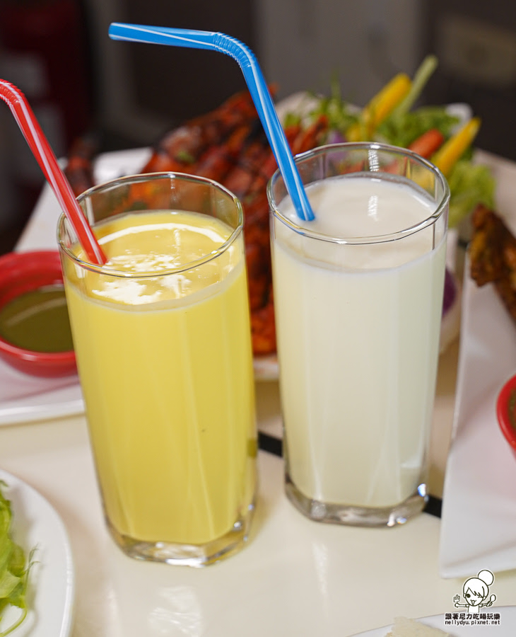 都瓦哩印度廚房酒館 聚餐 高雄美食 印度 咖哩 特色 獨家 獨門 好吃 推薦 烤餅