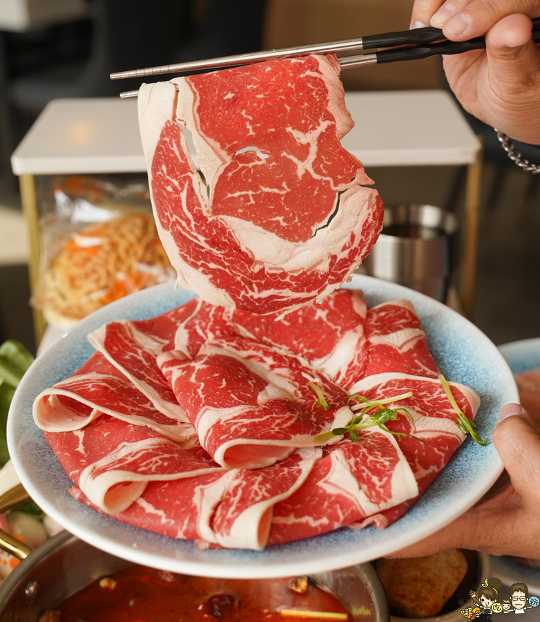  汕頭泉成沙茶潮鍋 高雄鐵道園區店 個人鍋 鍋物 吃到飽 肉肉 海鮮 包廂 自助吧 鴛鴦鍋 