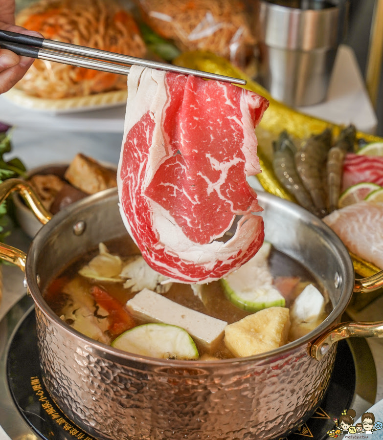  汕頭泉成沙茶潮鍋 高雄鐵道園區店 個人鍋 鍋物 吃到飽 肉肉 海鮮 包廂 自助吧 鴛鴦鍋 