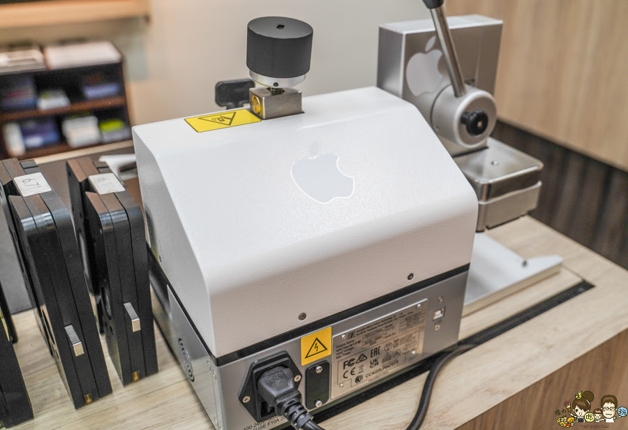 手機維修 救援 二手機 保衛站 iPhone換電池 Apple原廠獨立維修中心 iPhone原廠電池 原廠 周邊 