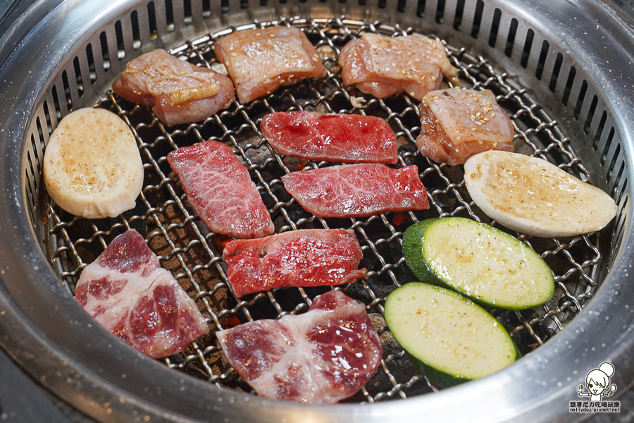高雄首間 禪燒肉zen yakinik 高雄燒肉推薦 套餐 中午 商業午餐 平日優惠 燒肉 好吃 推薦 日料 創意 晚餐宵夜 下午茶