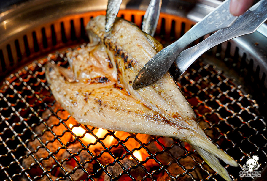 高雄首間 禪燒肉zen yakinik 高雄燒肉推薦 套餐 中午 商業午餐 平日優惠 燒肉 好吃 推薦 日料 創意 晚餐宵夜 下午茶