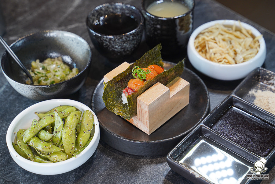 高雄首間 禪燒肉zen yakinik 高雄燒肉推薦 套餐 中午 商業午餐 平日優惠 燒肉 好吃 推薦 日料 創意 晚餐宵夜 下午茶