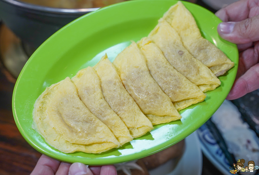 賽門汕頭火鍋 招牌手切牛 霸氣炙燒手切霜降牛 尾牙 春節 過年 好吃 推薦 聚餐 慶生 吃火鍋 汕頭 鍋物 海鮮 文山特區 鳳山