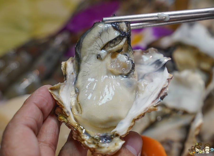 賽門汕頭火鍋 招牌手切牛 霸氣炙燒手切霜降牛 尾牙 春節 過年 好吃 推薦 聚餐 慶生 吃火鍋 汕頭 鍋物 海鮮 文山特區 鳳山