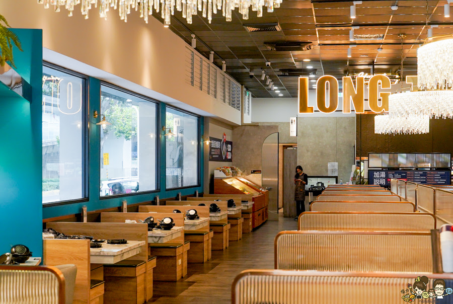 高雄久違 石頭火鍋 火烤兩吃 自助吧 高鐵美食 高鐵 左營 必吃 火鍋