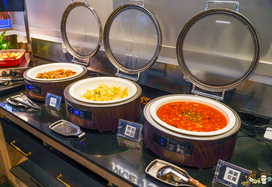 高雄久違 石頭火鍋 火烤兩吃 自助吧 高鐵美食 高鐵 左營 必吃 火鍋