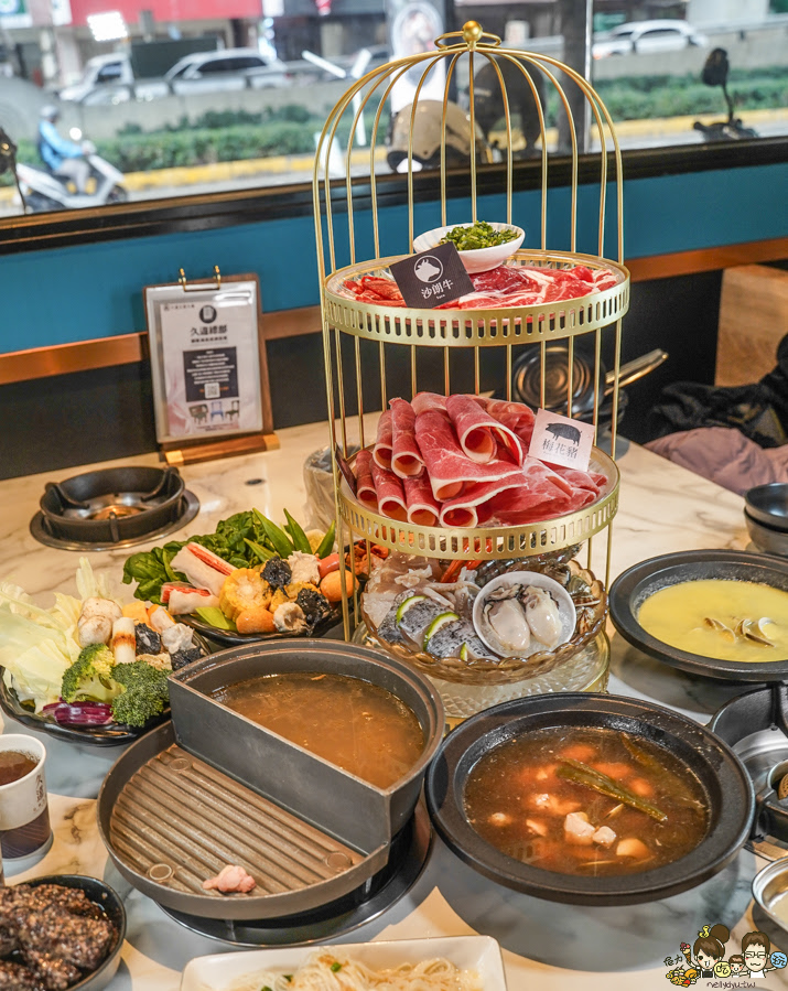 高雄久違 石頭火鍋 火烤兩吃 自助吧 高鐵美食 高鐵 左營 必吃 火鍋