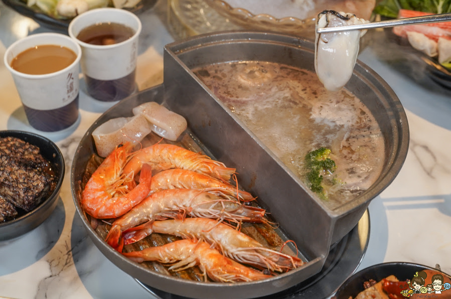 高雄久違 石頭火鍋 火烤兩吃 自助吧 高鐵美食 高鐵 左營 必吃 火鍋