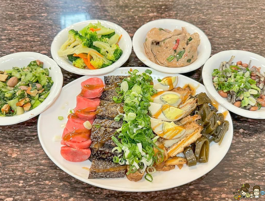 阿幕麵店 仁武美食 麵食 小菜 滷味 藥膳滷味 好吃 推薦 老店