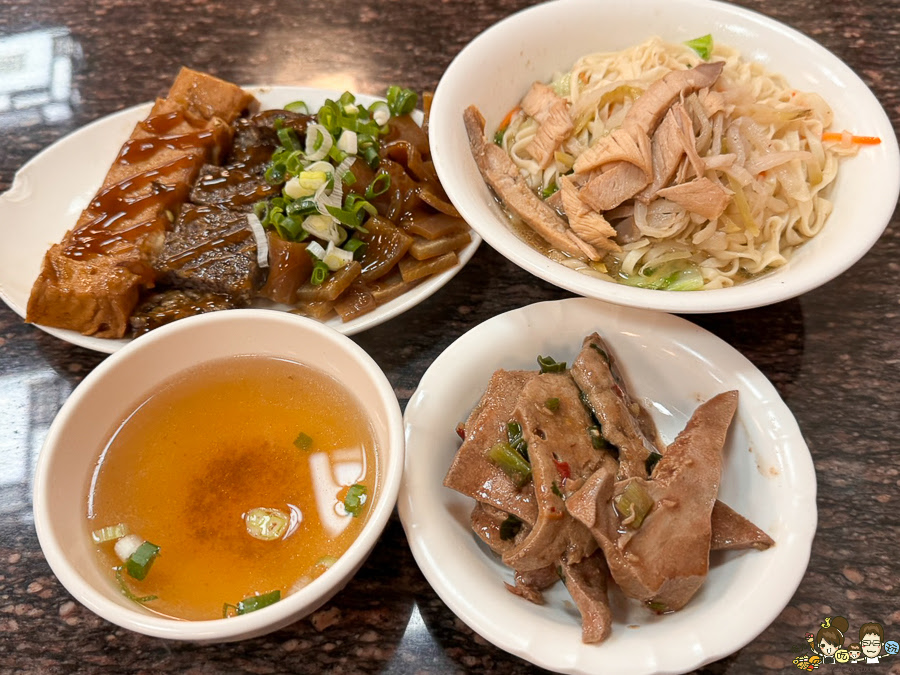 阿幕麵店 仁武美食 麵食 小菜 滷味 藥膳滷味 好吃 推薦 老店