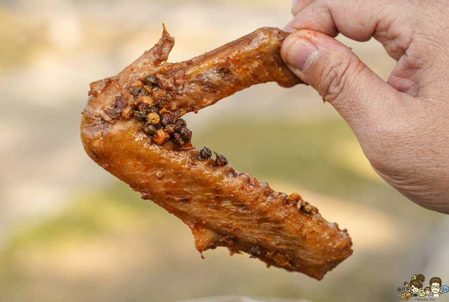 市場美食 自由黃昏市場 方芳麻辣手工菜 獨門 獨家 市場美食 滷味 乾鍋 好吃 麻辣燙 麻辣鴨血 鴨頭