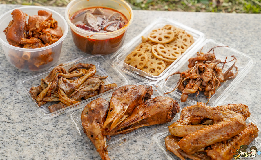 市場美食 自由黃昏市場 方芳麻辣手工菜 獨門 獨家 市場美食 滷味 乾鍋 好吃 麻辣燙 麻辣鴨血 鴨頭