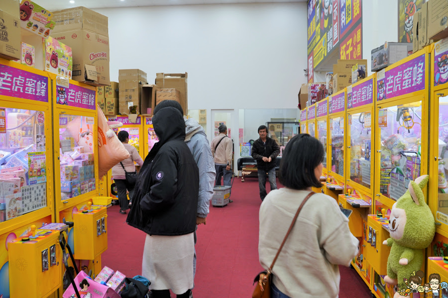台南親子 台南景點 老虎蜜蜂遊樂園 仁德旗艦店 仁德交流道 免費喝 球池 貓咪