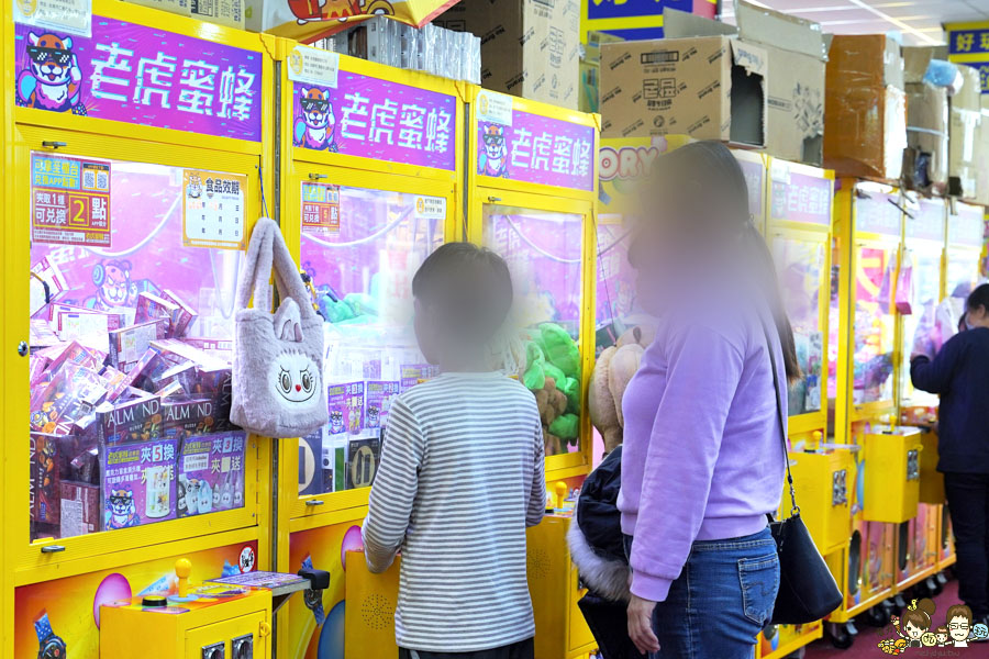 台南親子 台南景點 老虎蜜蜂遊樂園 仁德旗艦店 仁德交流道 免費喝 球池 貓咪