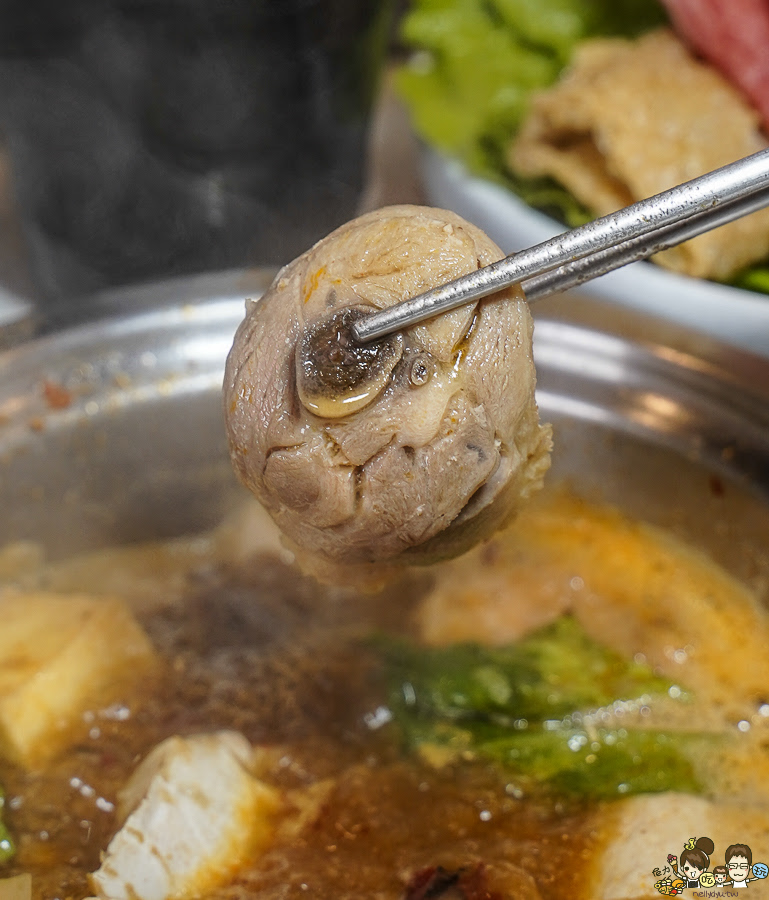 湯旺麻辣回轉火鍋-高雄總店 鍋物 左營 火鍋 吃到飽 回轉火鍋 迴轉 新奇 有趣 聚餐