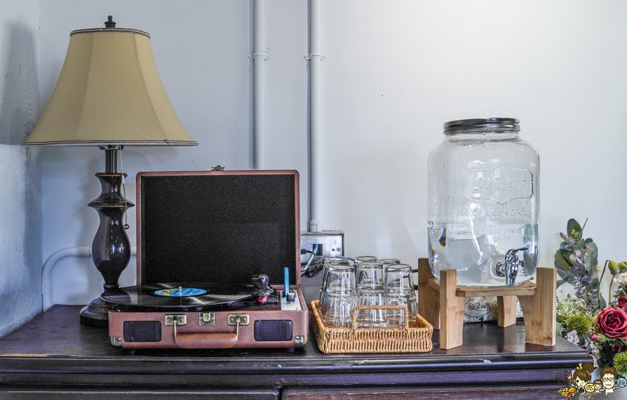 雁行咖啡Nomads Cafe 老宅文青咖啡 屏東 縣民公園 在地咖啡 下午茶 甜點