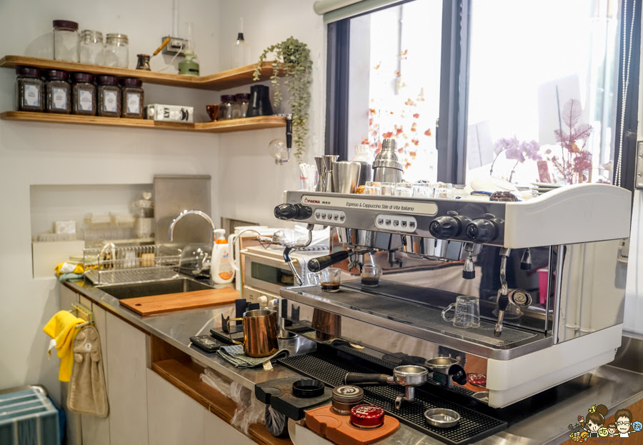 雁行咖啡Nomads Cafe 老宅文青咖啡 屏東 縣民公園 在地咖啡 下午茶 甜點