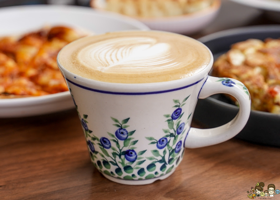 雁行咖啡Nomads Cafe 老宅文青咖啡 屏東 縣民公園 在地咖啡 下午茶 甜點