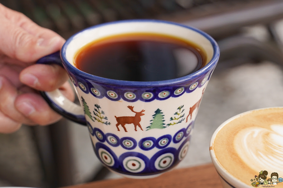 雁行咖啡Nomads Cafe 老宅文青咖啡 屏東 縣民公園 在地咖啡 下午茶 甜點