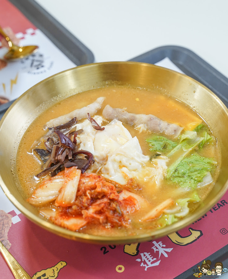炸雞教父 美式炸雞 好吃 高雄炸雞 雞排 去骨 鍋燒 美食 高雄捷運 商辦 鍋燒意麵 速食店