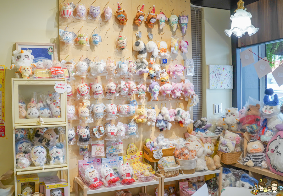  晴。晨選物店 高雄選物店 高雄吉伊卡哇 必買 必逛 盲盒 玩偶 獨家 限定 一番賞 公仔 好買 甜點