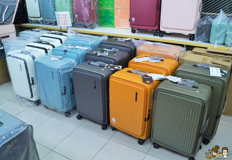 台南行李箱 台南 永康 台灣 萬國 行李箱推薦 休閒包 特賣 優惠 團購