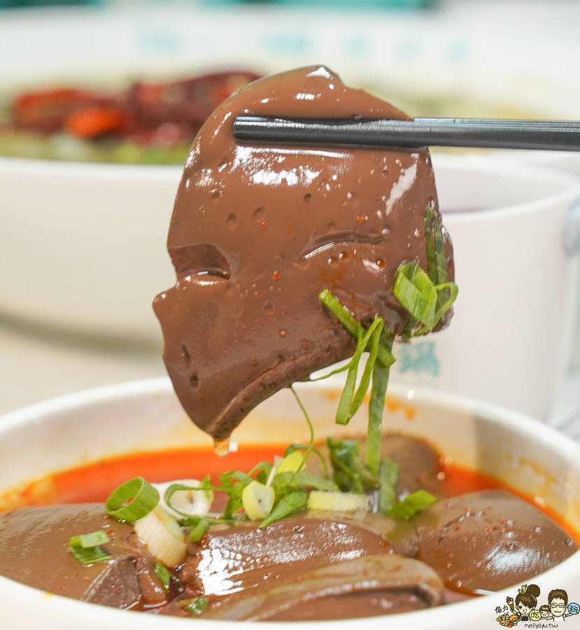 狂一鍋酸菜魚 台南 百貨 美食 聚餐 約會 時尚 懶人包 必吃 好吃 番茄 獨家 獨特 排隊美食 
