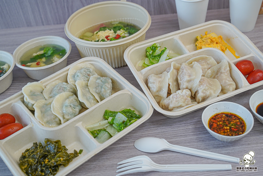 不凡水餃 巨無霸 水餃 高雄水餃 好吃 美食 精心 天然 團購