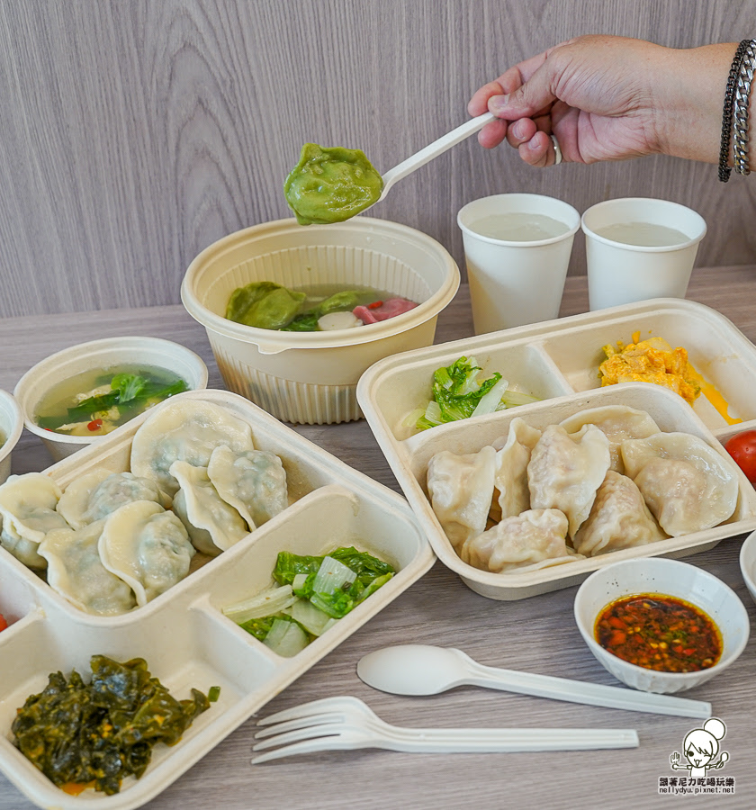 不凡水餃 巨無霸 水餃 高雄水餃 好吃 美食 精心 天然 團購