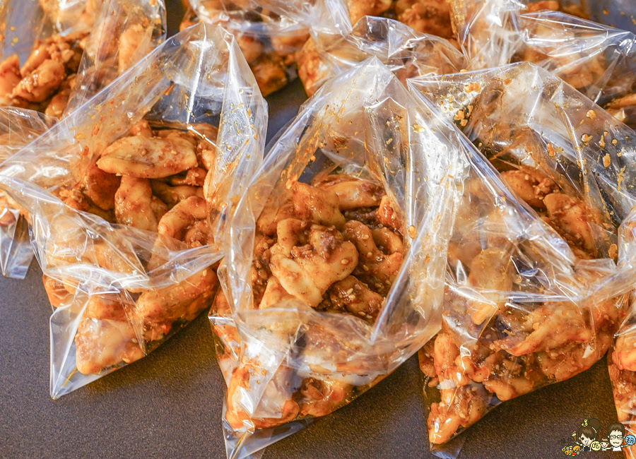 麻辣乾鍋 滷味 自由市場 排隊 團購 熱賣 搶手 方芳麻辣手工菜 乾鍋 川味 市場美食 自由市場