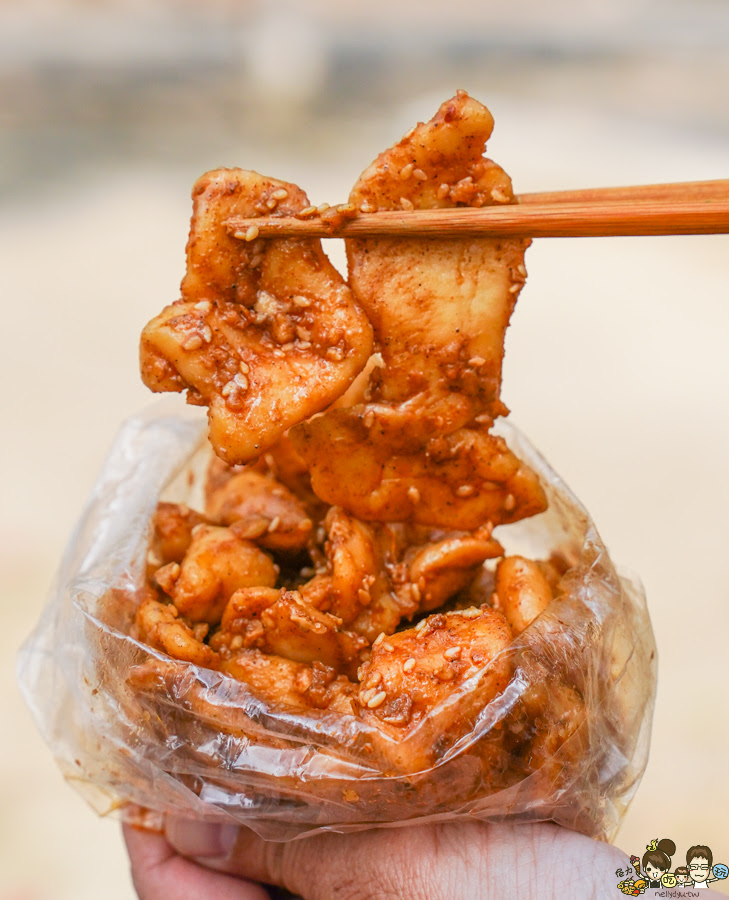 麻辣乾鍋 滷味 自由市場 排隊 團購 熱賣 搶手 方芳麻辣手工菜 乾鍋 川味 市場美食 自由市場