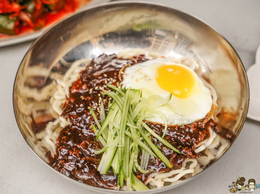 自然捲韓式飯捲專賣店 韓式紫菜飯捲 團購 好吃 推薦 排隊 正宗 韓國料理 韓式 韓式泡菜 麻藥捲 飯捲 好吃 上班族最愛