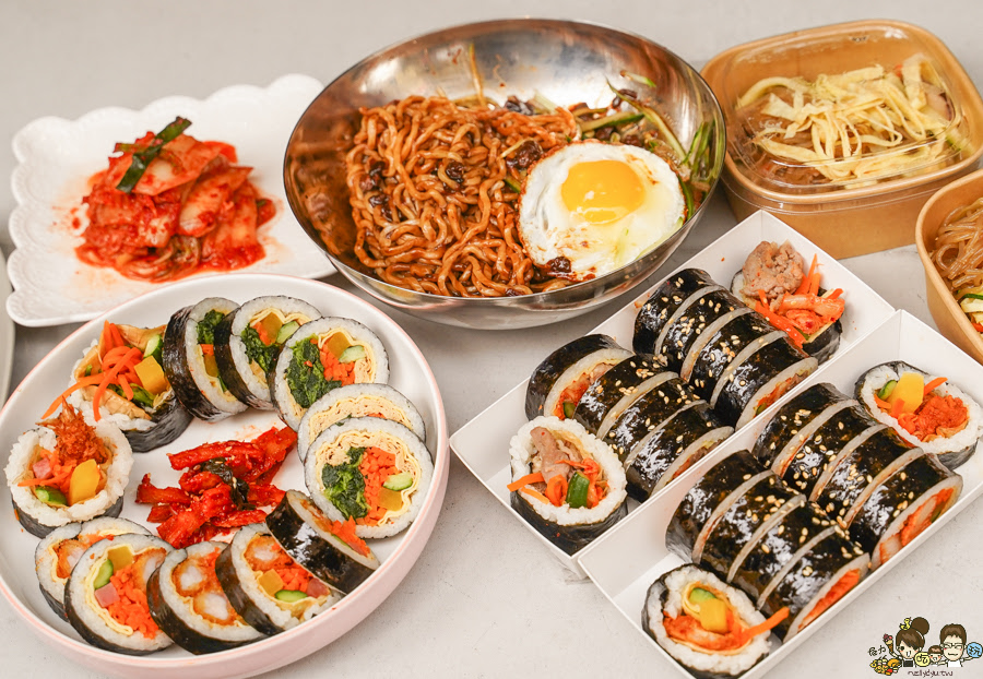 自然捲韓式飯捲專賣店 韓式紫菜飯捲 團購 好吃 推薦 排隊 正宗 韓國料理 韓式 韓式泡菜 麻藥捲 飯捲 好吃 上班族最愛