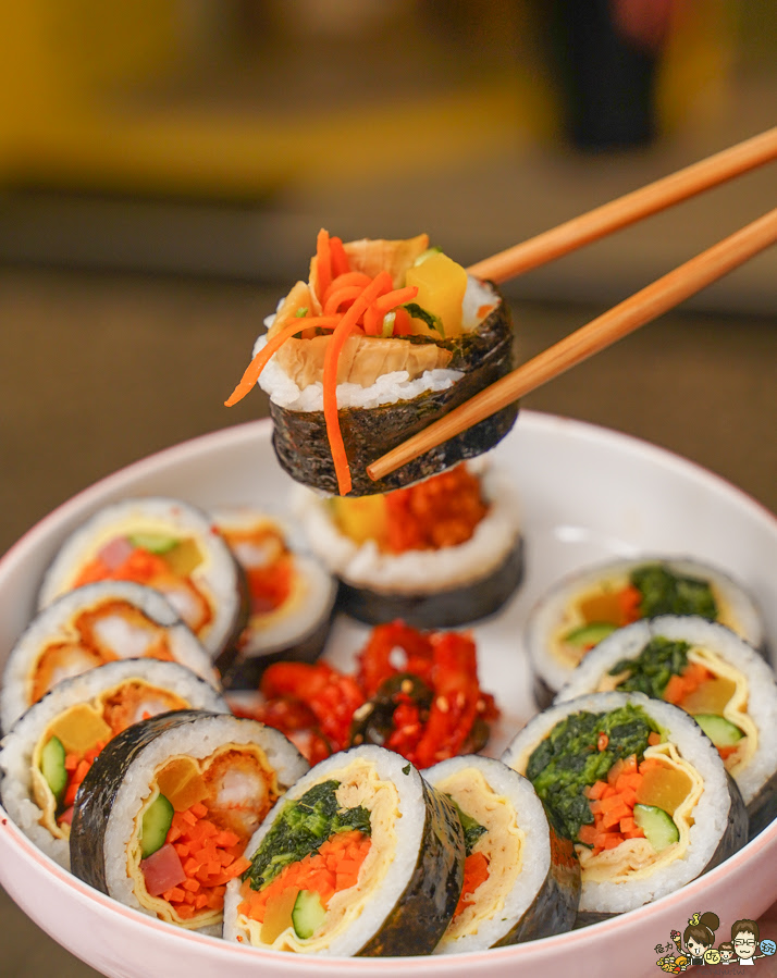 自然捲韓式飯捲專賣店 韓式紫菜飯捲 團購 好吃 推薦 排隊 正宗 韓國料理 韓式 韓式泡菜 麻藥捲 飯捲 好吃 上班族最愛