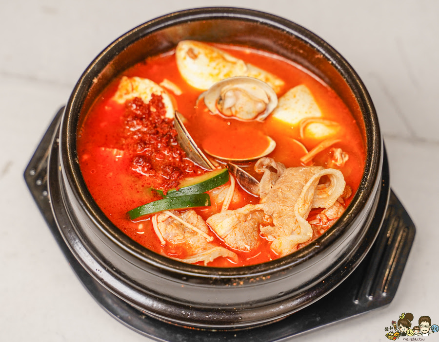 自然捲韓式飯捲專賣店 韓式紫菜飯捲 團購 好吃 推薦 排隊 正宗 韓國料理 韓式 韓式泡菜 麻藥捲 飯捲 好吃 上班族最愛