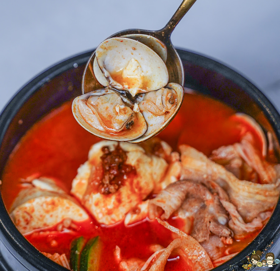 自然捲韓式飯捲專賣店 韓式紫菜飯捲 團購 好吃 推薦 排隊 正宗 韓國料理 韓式 韓式泡菜 麻藥捲 飯捲 好吃 上班族最愛