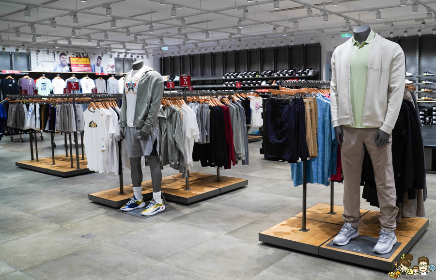 全館一折起 特賣 運動用品 球鞋 休閒 鞋子 跑鞋 休閒鞋 袋子 大品牌 Under Armour outlet 高雄 