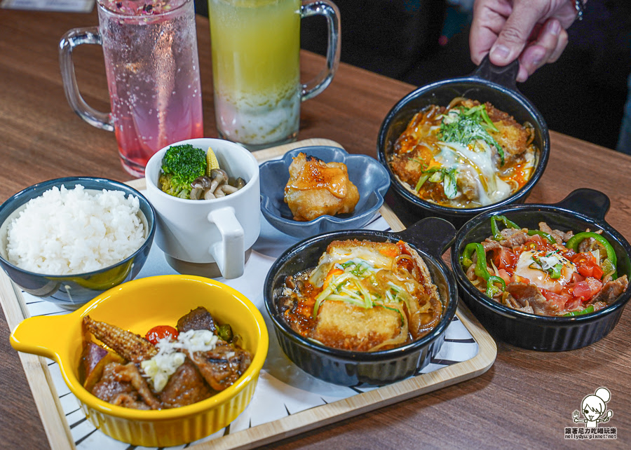 商業午餐 咖哩 炸豬排 高雄美食 午餐 個人套餐 咖哩 獨家 獨門 周年慶 美食 必吃 鳳山 五甲