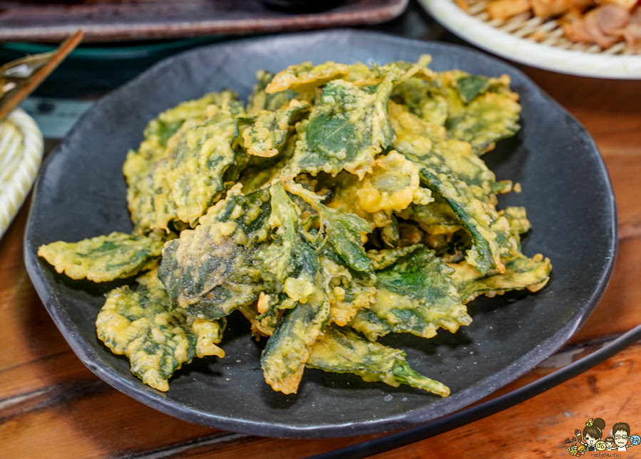 城市部落 聚餐 原住民 左營聚餐 聚會 母親節 尾牙 招牌桶烤雞 黃金脆皮雞 風味菜 獨門 私房料理 包廂
