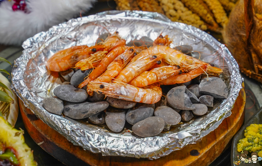 城市部落 聚餐 原住民 左營聚餐 聚會 母親節 尾牙 招牌桶烤雞 黃金脆皮雞 風味菜 獨門 私房料理 包廂