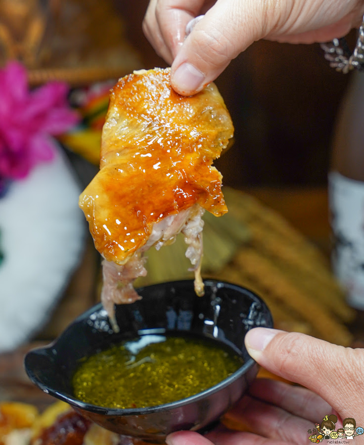 城市部落 聚餐 原住民 左營聚餐 聚會 母親節 尾牙 招牌桶烤雞 黃金脆皮雞 風味菜 獨門 私房料理 包廂
